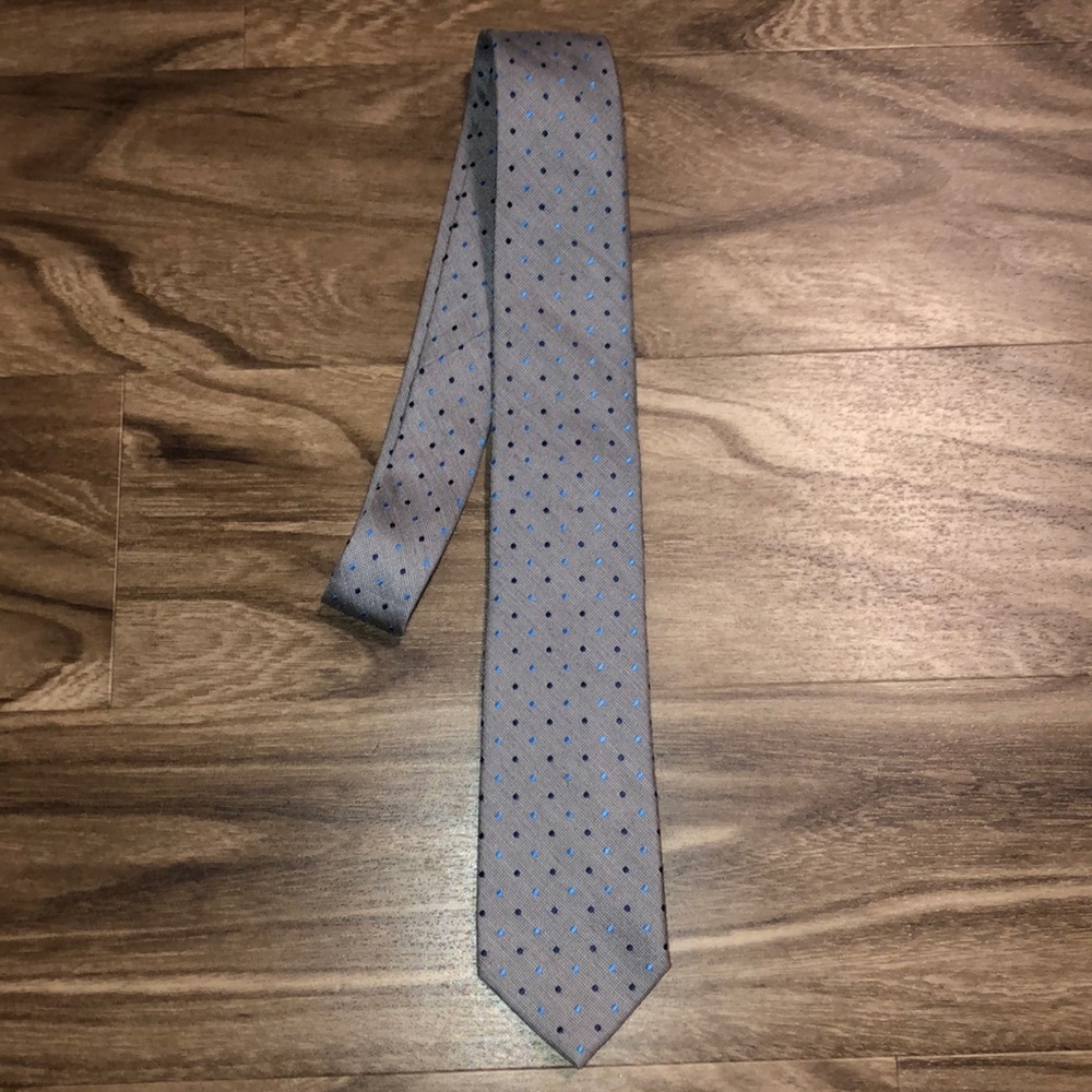Perry Ellis tie